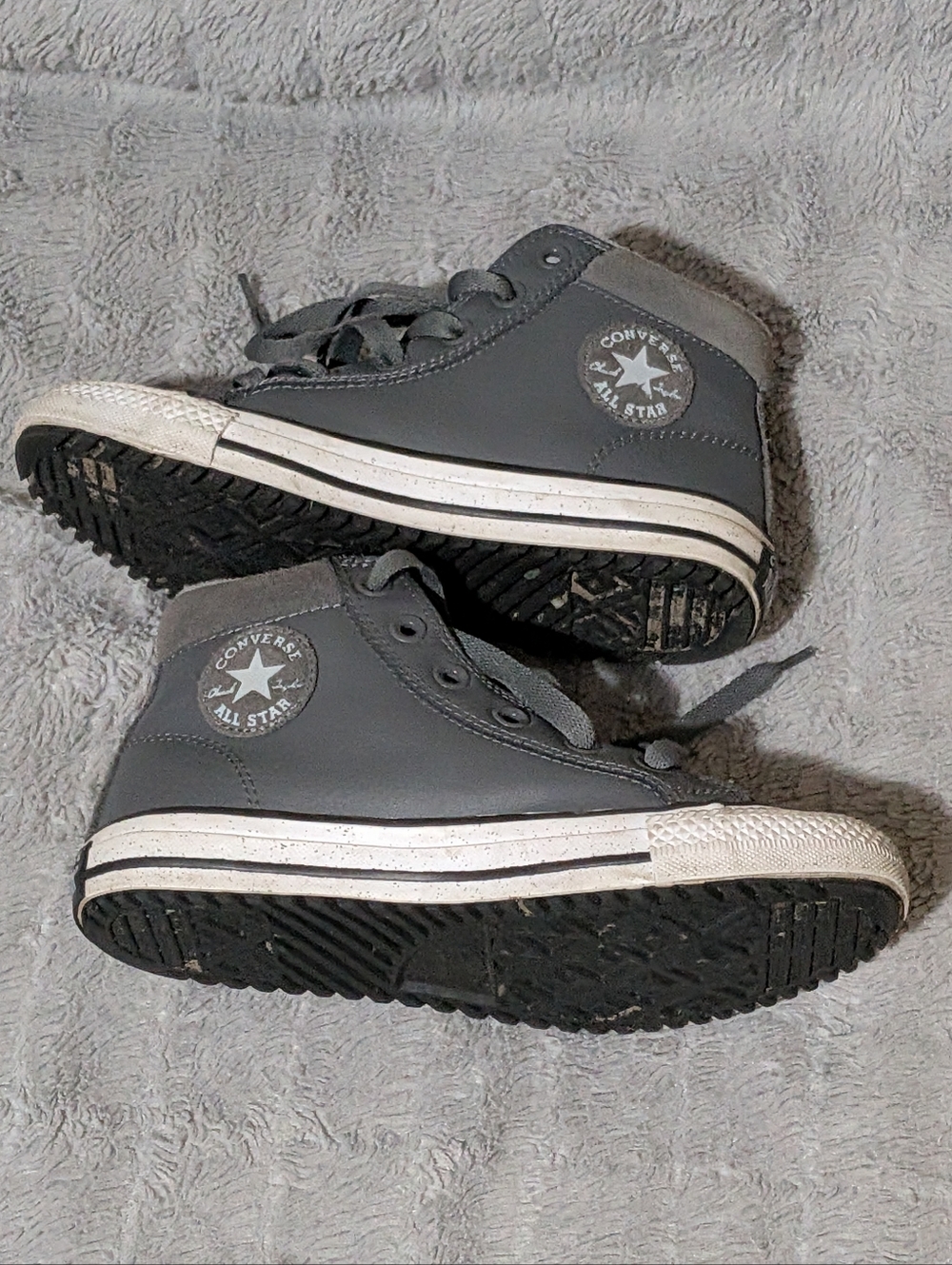 Converse Big Kids' Leather Gray All Star High-Top Sneakers Size 4